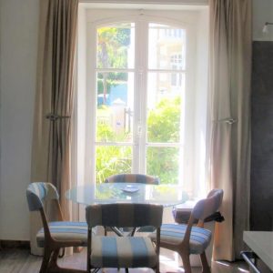 Split - Dining area